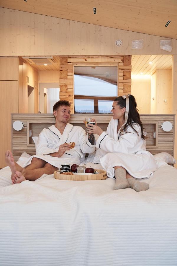Bella Lake Resort كوبيو المظهر الخارجي الصورة